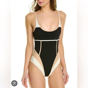MOEVA Martina one piece in black
